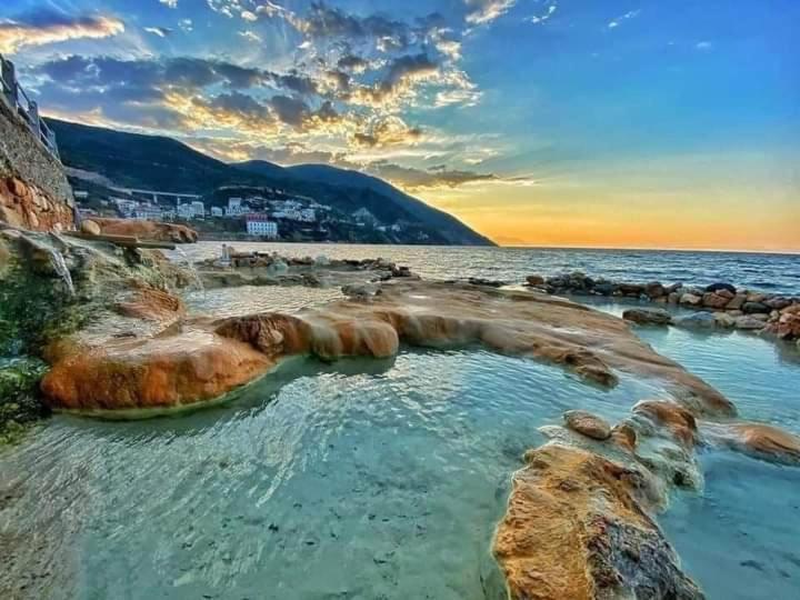 Saint George Hotel Loutra Edipsou  Luaran gambar