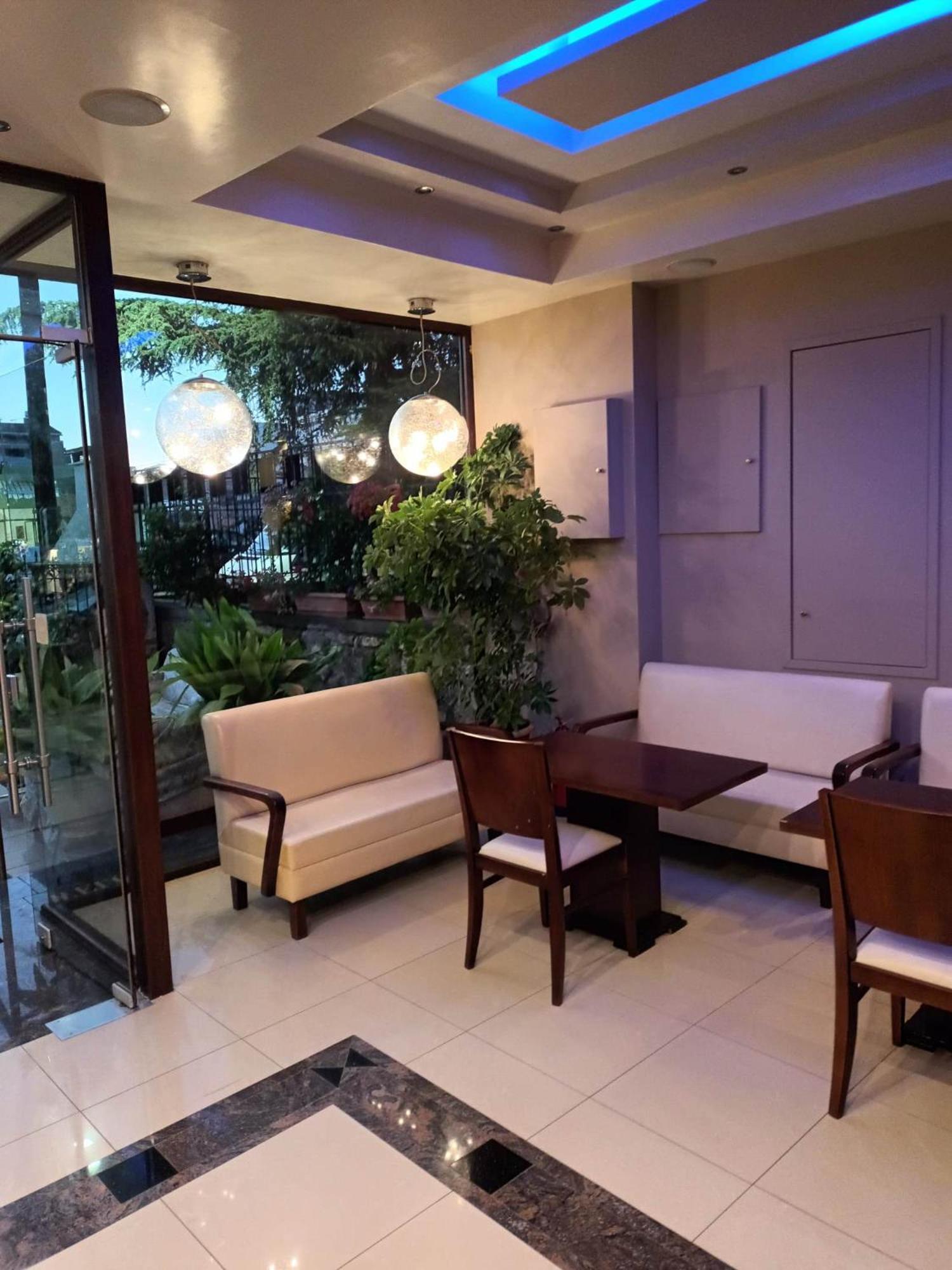 Saint George Hotel Loutra Edipsou  Luaran gambar